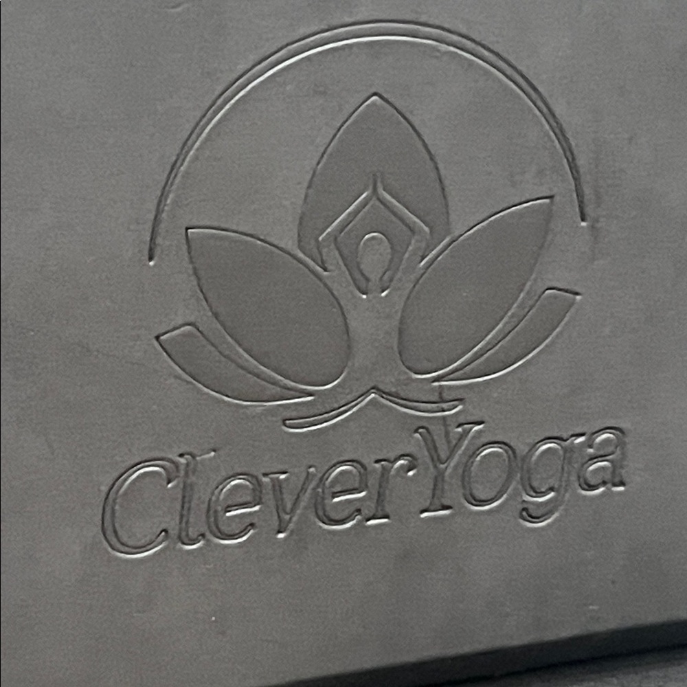 Clever Yoga Set of 2 Blocks - Picture 2 of 4